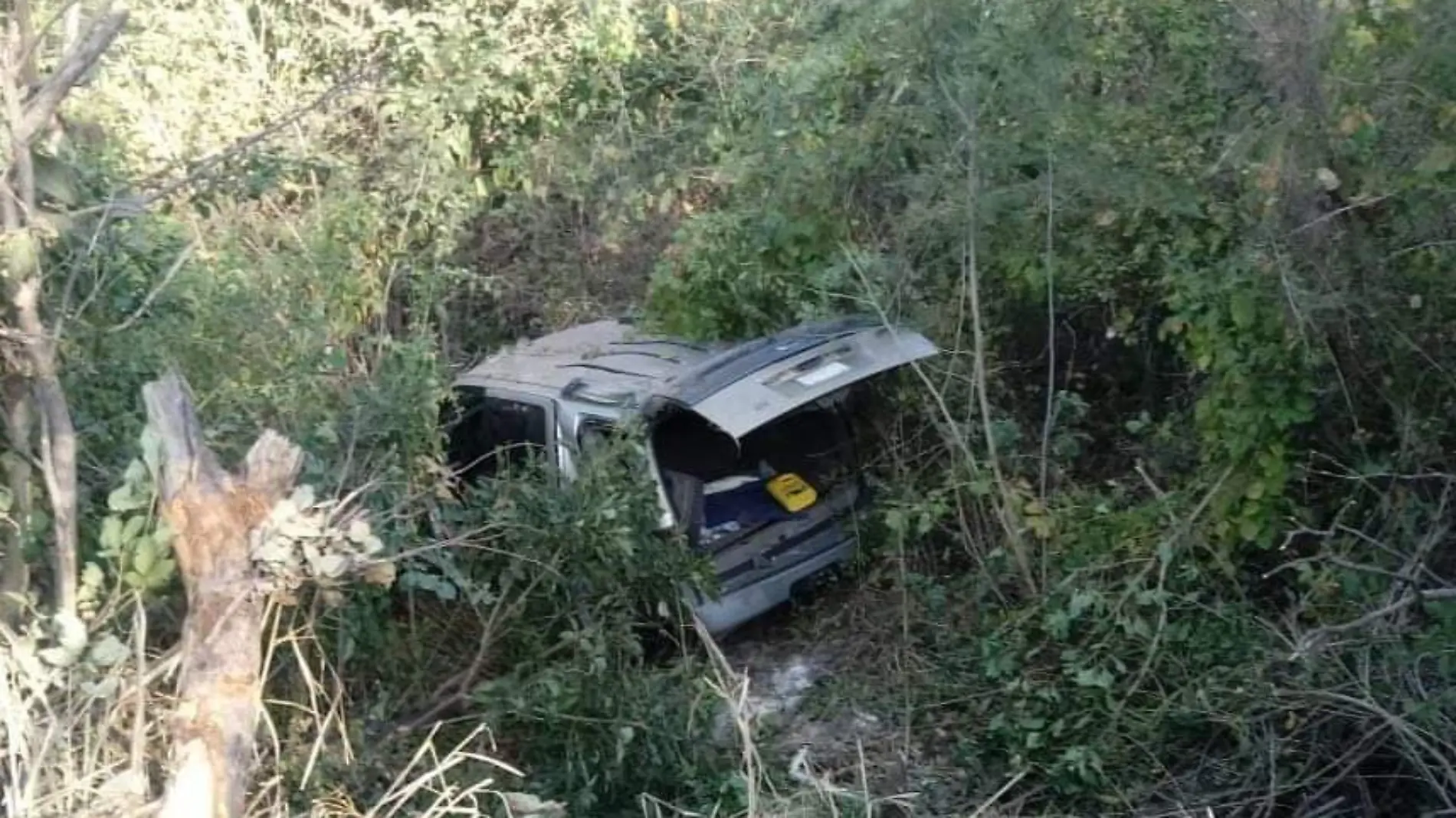 camioneta abandonada